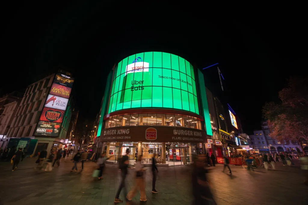 Landmark LED display debuts in London's Leicester Square | AV Magazine